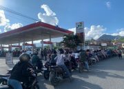 Krisis BBM Parah: Antrean Kendaraan Mengular di Aceh Tengah