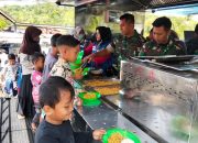 TNI Dirikan Dapur Umum, 600 Porsi Makanan untuk Korban Bencana