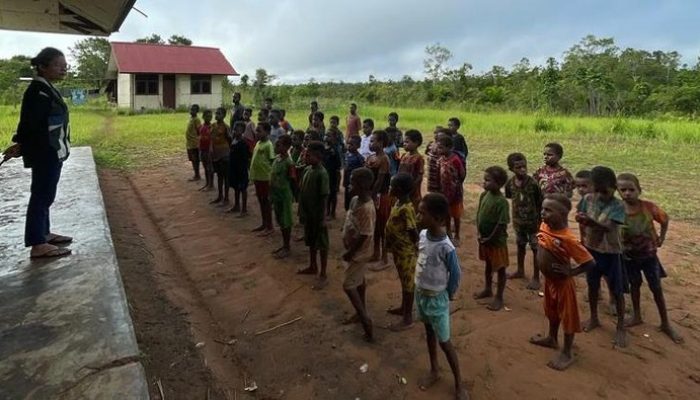 Insentif Guru Honorer Naik, Kesejahteraan Masih Jauh dari Layak