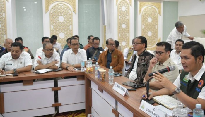 Sekda Aceh Instruksikan Percepatan Logistik dan Pemulihan Akses