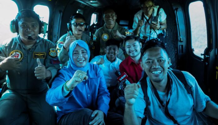 Kak Na Terobos Lokop Aceh Timur dengan Heli Caracal