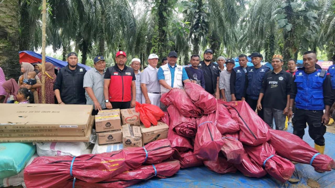 Dinas Sosial Aceh menyalurkan bantuan logistik untuk warga terdampak banjir di Kecamatan Langkahan dan Sawang, Aceh Utara