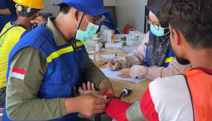TCK Kemenkes Layani Kesehatan Gratis Warga Huntara