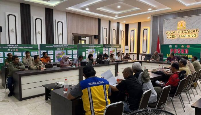 Aceh Tamiang Dapat Bantuan 70 Paket Alat Berat dari Kemendagri