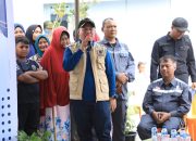 Bupati Aceh Utara Serahkan Kunci Huntara kepada Pengungsi Langkahan