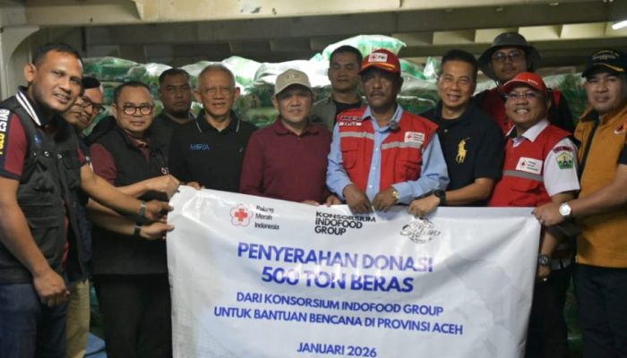Wakil Gubernur Aceh Terima Bantuan Kemanusiaan dari PMI Pusat