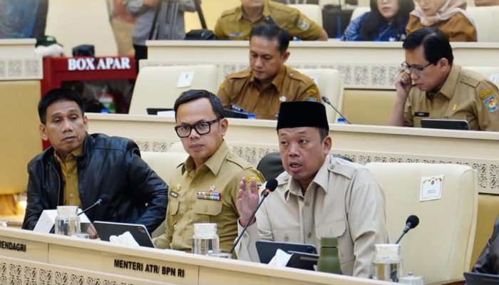 Nusron Tegaskan Negara Hadir Lindungi Hak Atas Tanah Korban Bencana