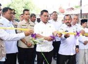 Bupati Aceh Besar Resmikan Portal Parkir Pasar Induk Lambaro