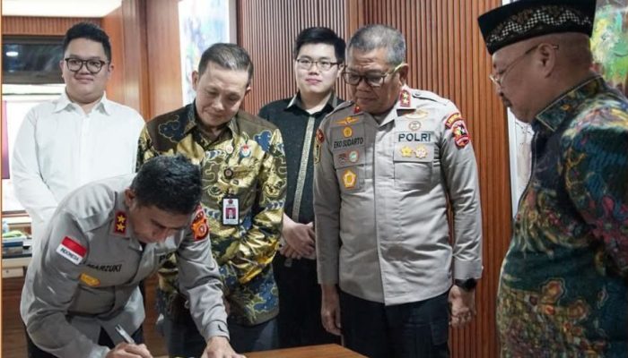 Kapolda Aceh Terima 1,2 Juta PIN E-Learning