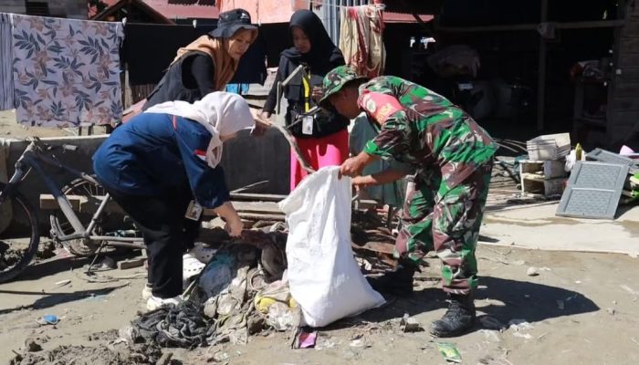 TNI dan Mahasiswa UIN Ar Raniry Percepat Pemulihan Ketambe