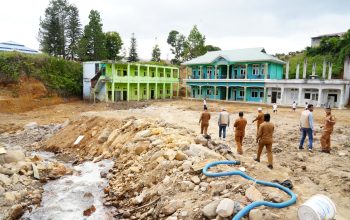 Di Bustanul Ulum,  Guru Meninggal Saat Selamatkan Siswa, Kini Sekolah Minta Direlokasi