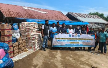 Rumah Tertimbun Lumpur 3 Meter, Warga Pidie Jaya Bertahan di Pengungsian