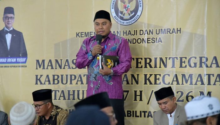 Asisten II Setdakab Bener Meriah Buka Manasik Haji 2026