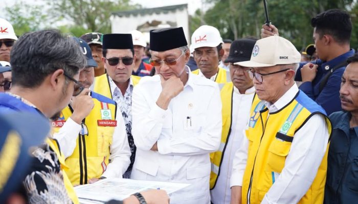 Menteri PU Tinjau Langsung Sinkhole di Aceh Tengah