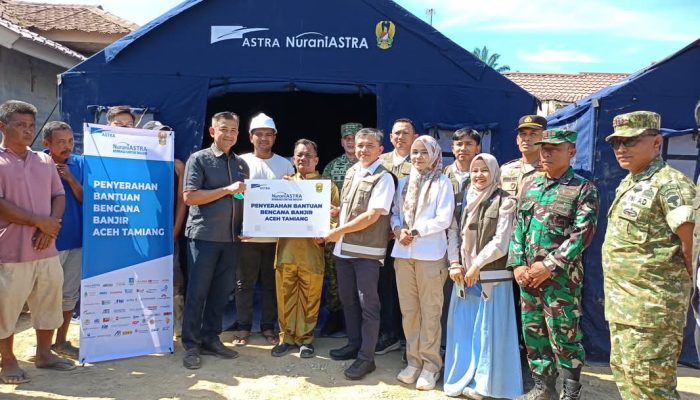 Pemkab Aceh Tamiang Terima Dua Unit Ambulans dari PT Astra