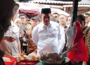 Mentan Sidak Pasar, Harga Ayam Turun Rp15 Ribu