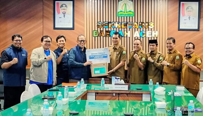 Human Initiative Serahkan USG Portabel untuk Korban Banjir Aceh