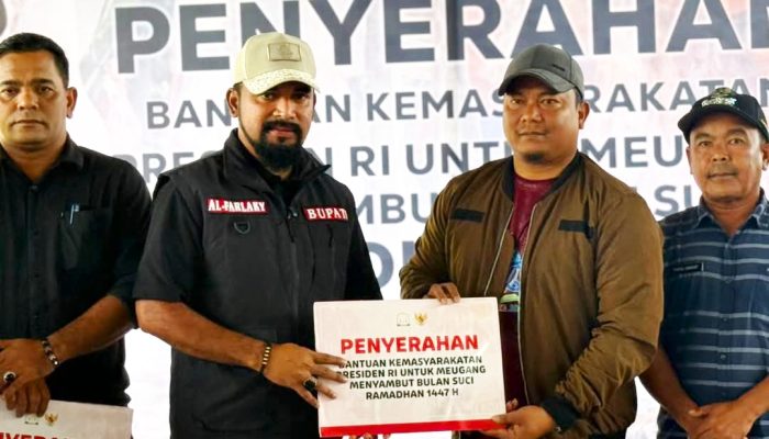 Bupati Aceh Timur Salurkan 398 Sapi Bantuan Presiden