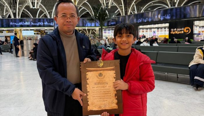 Qari Cilik Indonesia Juara MTQ Internasional di Irak