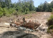 Satgas TMMD ke-127 Percepat Box Culvert Beutong
