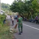 Aparat dan Warga Aneuk Laot Kompak Bersihkan Jalan