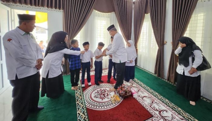 Kemenag Aceh Santuni Anak Yatim di Momentum Halalbihalal
