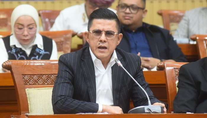 DPR Soroti KPK Alihkan Penahanan Yaqut Jadi Tahanan Rumah