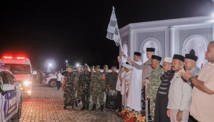 Bupati Sibral Lepas Pawai Takbir Pidie Jaya