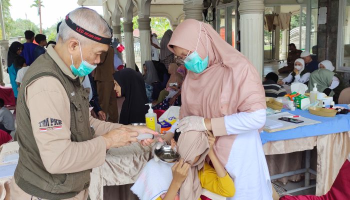 Dinkes Aceh Gelar Pengobatan Massal di Aceh Utara