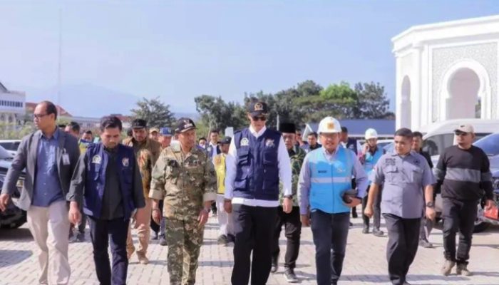 TA Khalid Tinjau Penanganan Banjir di Pidie Jaya