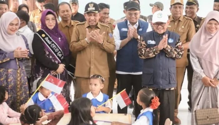 Mendikdasmen Abdul Mu’ti Tinjau Revitalisasi Sekolah di Pidie Jaya