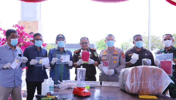 Kejari Pidie Jaya Musnahkan Barang Bukti 14 Perkara Narkotika