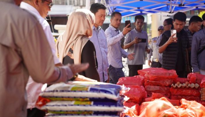 Pemerintah Aceh Gelar Operasi Pasar Tanggap Inflasi di Takengon