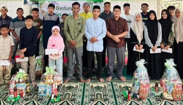 BKM Reuhat Tuha Santuni Anak Yatim