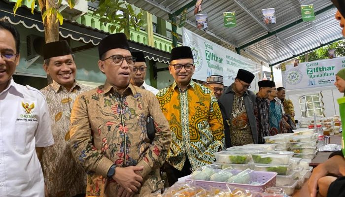 Gerai Z-Ifthar Ramadan Dorong Ekonomi Mustahik Berbasis Masjid