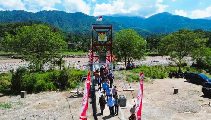 Jembatan Mamas Indah Hubungkan Dua Kecamatan Strategis