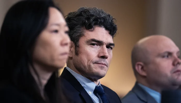 Pejabat Kontraterorisme AS Mundur, Tolak Perang Iran