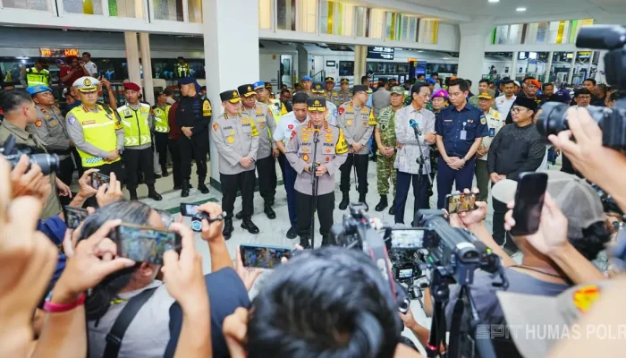 Kapolri Pastikan Puncak Mudik Yogya Aman Terkendali