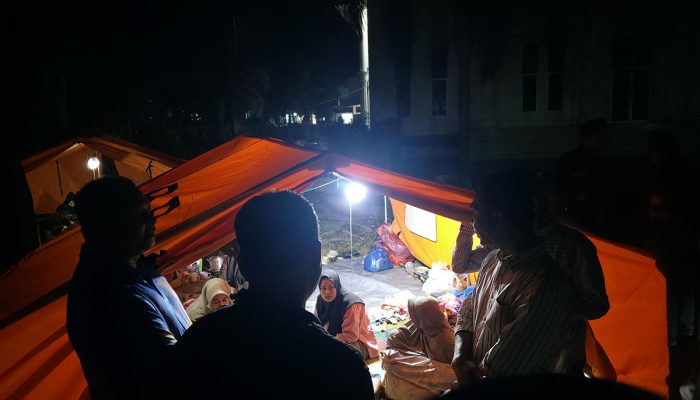 Lebaran di Tenda Pengungsian