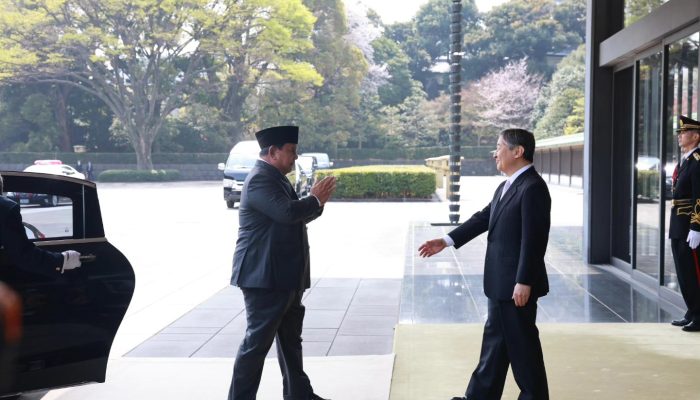 Prabowo Bertemu Kaisar Jepang, Bahas Investasi hingga Energi