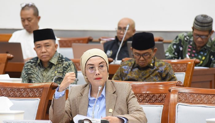 DPR Ingatkan Antisipasi Perubahan Rute Penerbangan Haji 2026