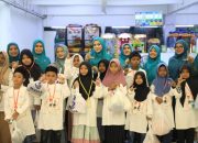 100 Anak Yatim Lhokseumawe Bahagia Belanja Lebaran Gratis
