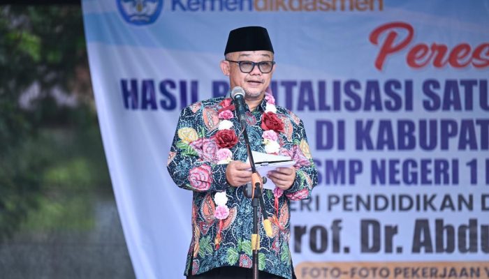 Mendikdasmen Resmikan Revitalisasi 29 Sekolah di Bireuen