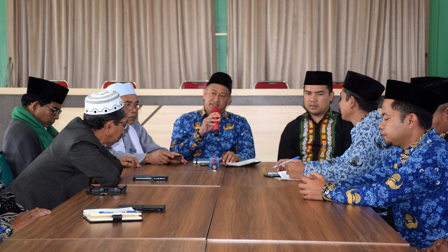 musyawarah penetapan zakat fitrah 1447 H di Aula Kantor Kemenag Bener Meriah