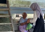 Siswi SMP di Aceh Utara Bantu Korban Banjir dari Tabungan Pribadi