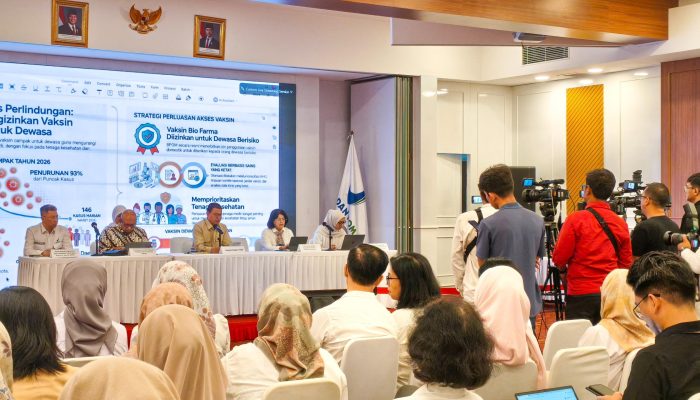 KLB Campak Meningkat, Kemenkes Prioritaskan Vaksinasi Nakes