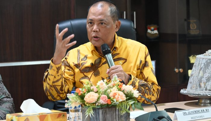 DPR Soroti UKT Anak ASN Tak Sesuai Realita