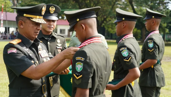 Pangdam IM Tutup Dikmaba, 101 Prajurit Dilantik