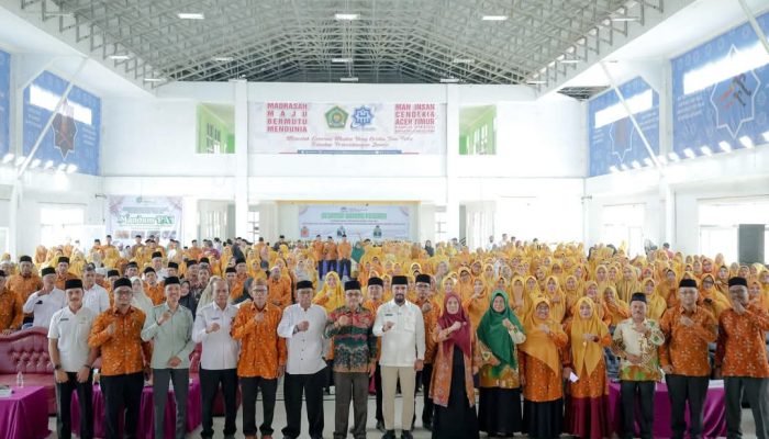 Al-Farlaky Tekankan Transformasi Digital dan Karakter Pendidikan