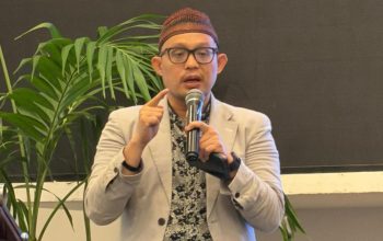 Pesantren, Kitab Kuning, dan Cek Kesehatan